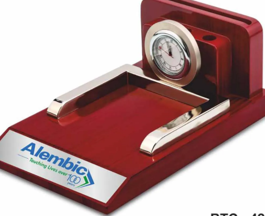 VISITING CARD HOLDER
